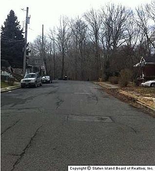 4th image of 307 Vogel Ave