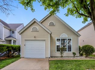 1280 Garden Village Dr, Florissant, MO 63031