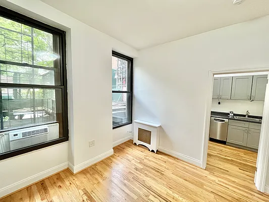 Rented by Compass | media 1