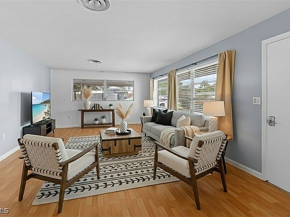 2nd image of 1450 Charles Rd