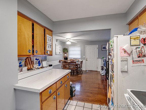 2nd image of 11159 Mountain Ash Ave