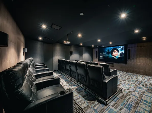 123 Melrose Street image 9 of 21