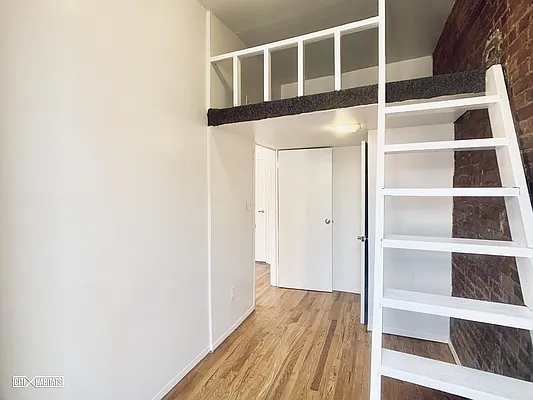 Rented by Citi Habitats | media 53