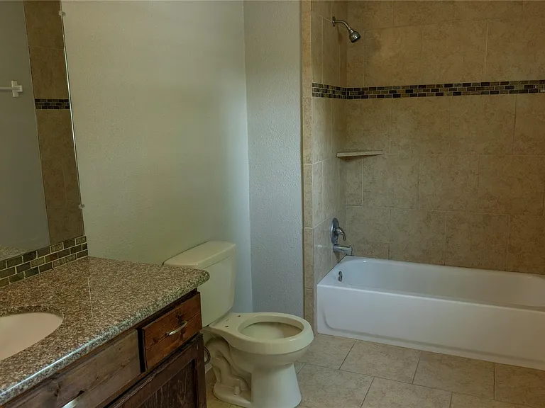 537 Cottontail Dr #B — Photo 20