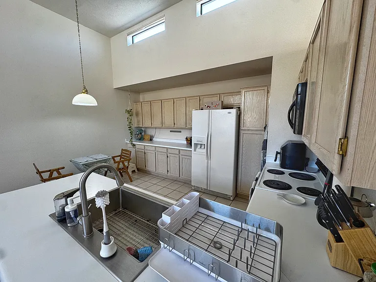 2135 Coyote Willow Ave NE — Photo 21