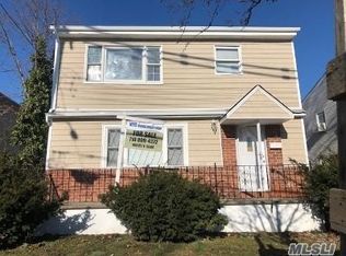 14340 257th St, Rosedale, NY 11422
