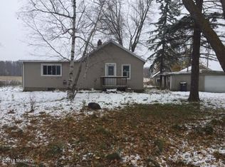 3654 Bonanza Rd, Lake Odessa, MI 48849