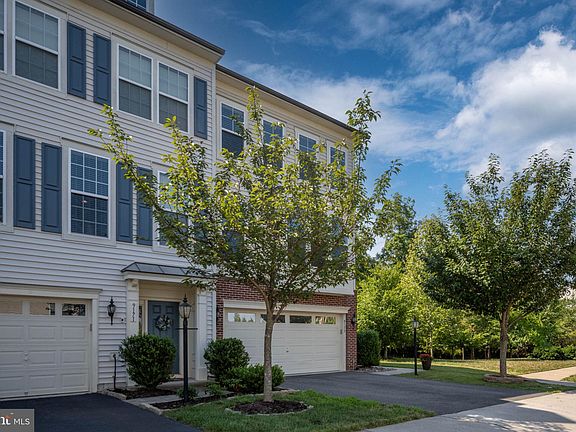 2nd image of 9173 Balaton Lake Ln