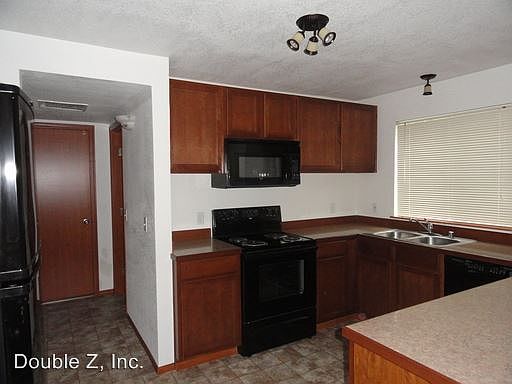 3rd image of 15719 42nd Avenue Ct E