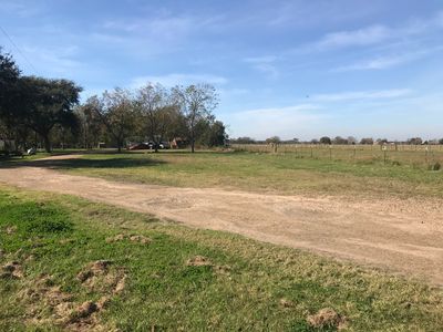 1487 County Road 479, El Campo, TX, 77437