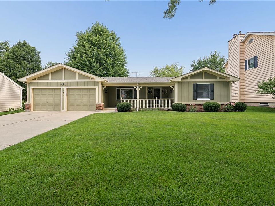 1st image of 2440 Harbor Ct