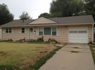 5518 Nieman Rd, Shawnee, KS 66203