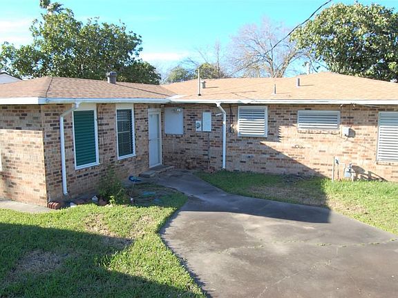 3rd image of 115 Barracuda Ave