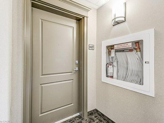 4th image of 125 Shoreview Pl #627