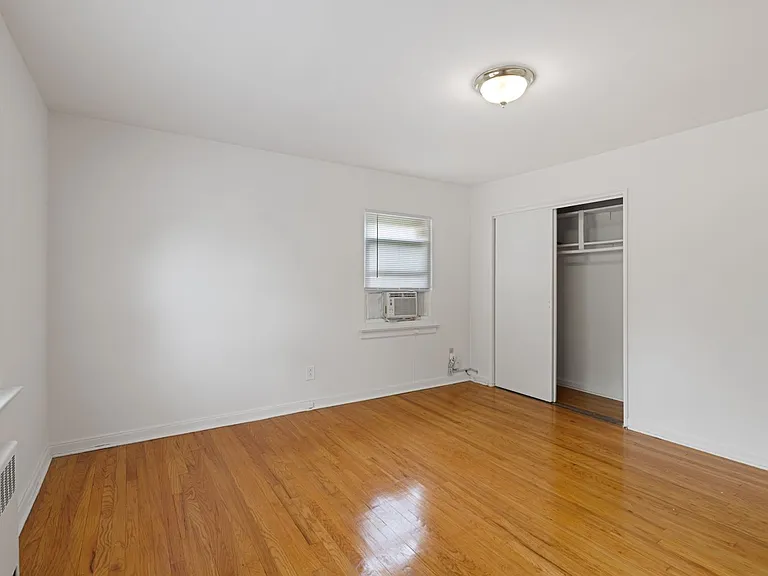 Duncan Hill Apartment Homes — Photo 9