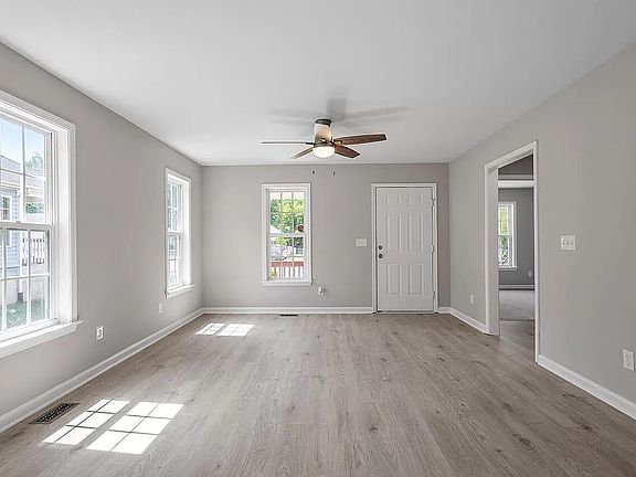 2nd image of 1143 Ricochet Dr