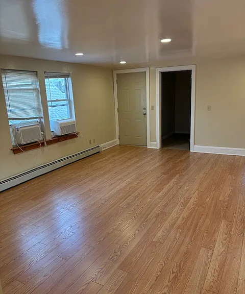 105 Maplewood Ave #3 — Photo 23