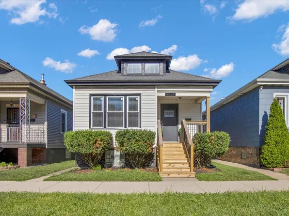 9824 S Escanaba Ave, Chicago, IL 60617