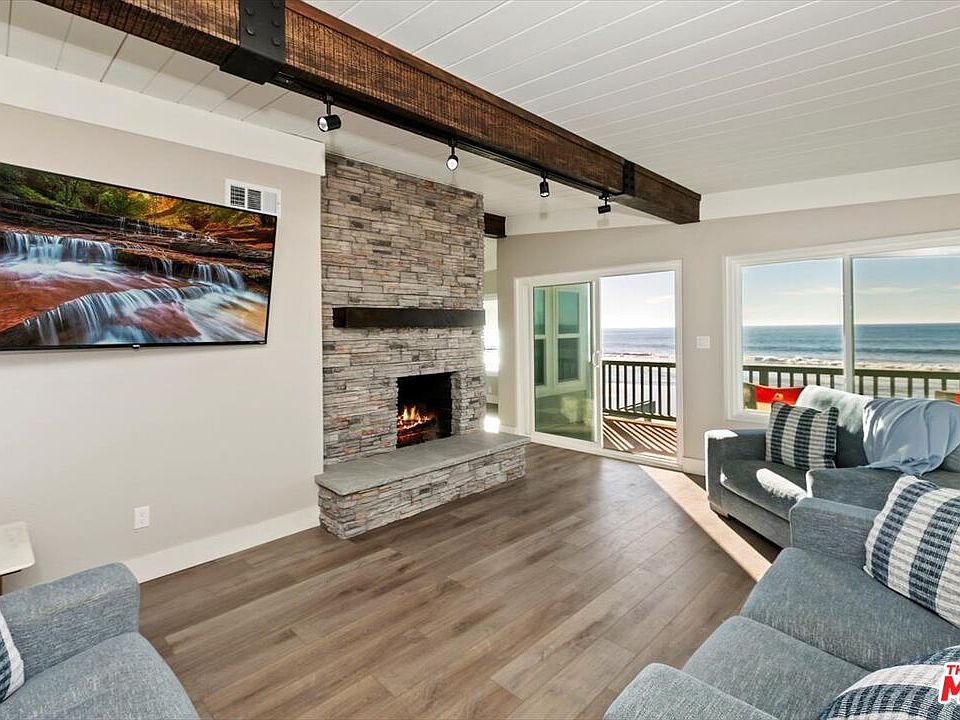 1st image of 1610 Seacoast Dr Unit D