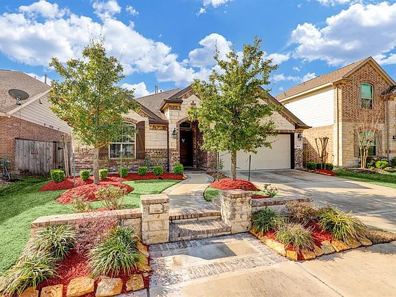 4th image of 16631 Highland Country Dr