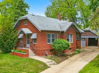 28 Valley Ave, Iowa City, IA 52246