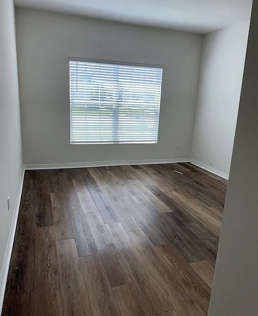 3852 Fescue St — Photo 4