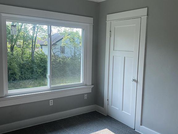 5th image of 10 Marie Ave #10-12