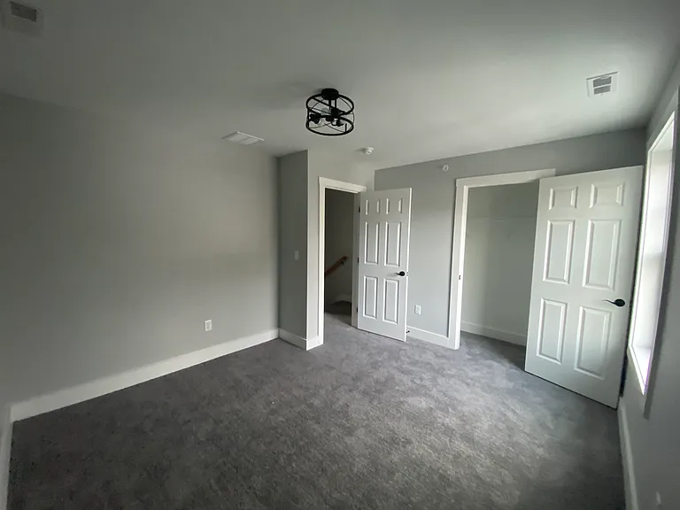 32 Main St #3 — Photo 15