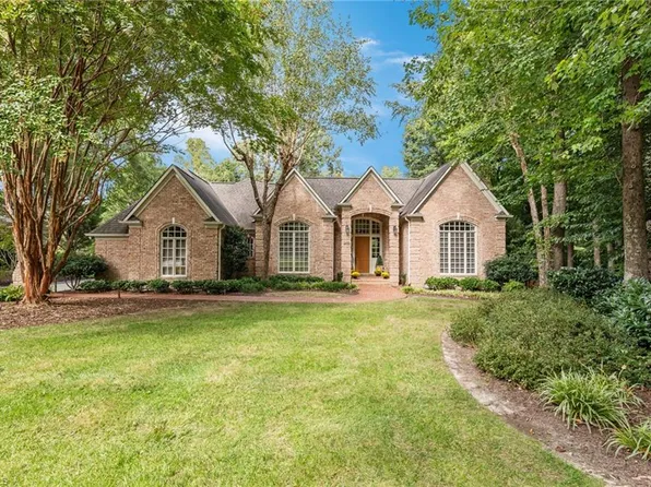 4103 Brambletye Dr, Greensboro, NC 27407