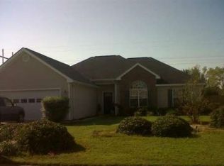 313 Canterfield Dr, Bonaire, GA 31005