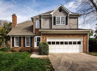 108 Whitefriars Ln, Matthews, NC 28105