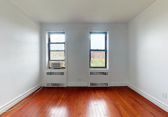 2nd image of 4254 Judge St #6C