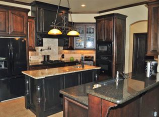 22858 Wilderness Rd, Edmond, OK 73025