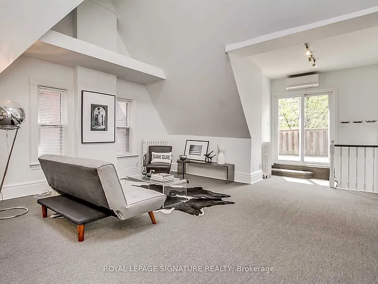 105 Gloucester St #3 — Photo 3