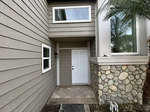 12040 Woodbridge Dr Photo 1