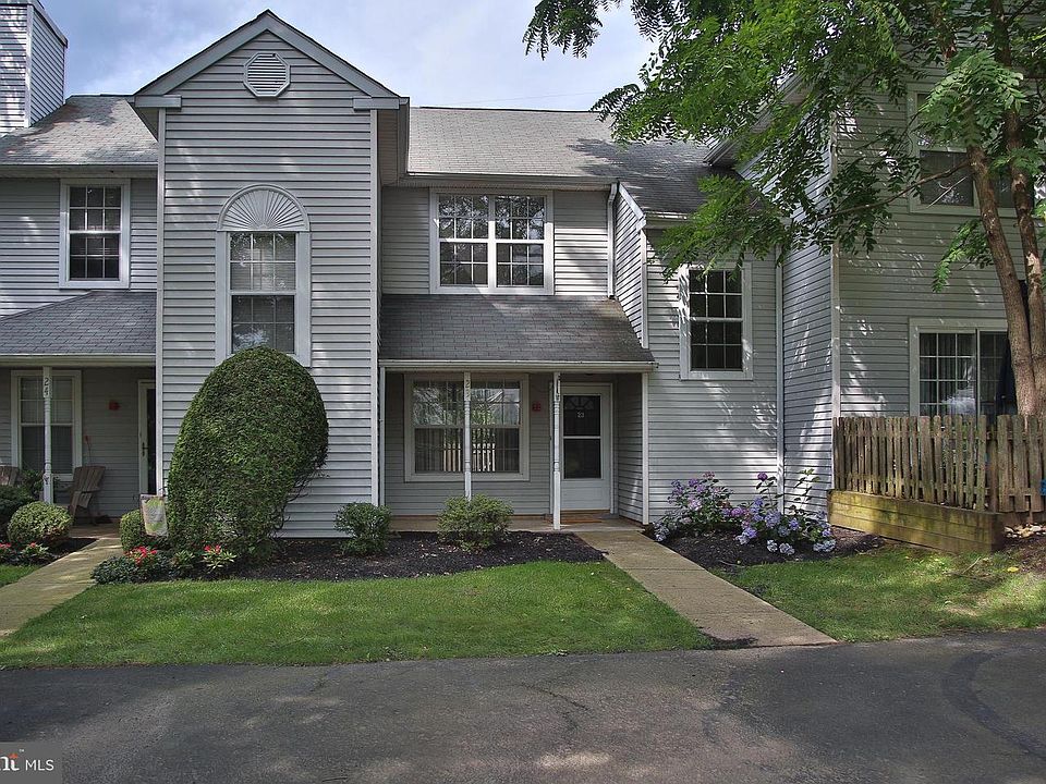 1st image of 23 Everett Dr #141