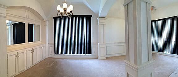 3rd image of 7633 Parkwood Plaza Dr