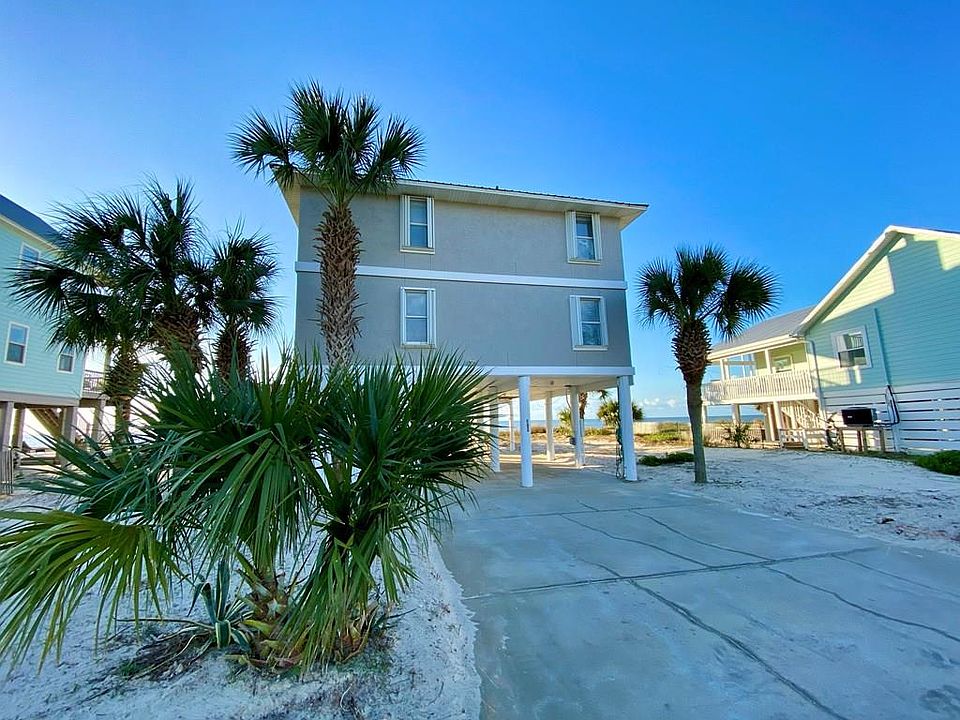 1st image of 210 Treasure Dr