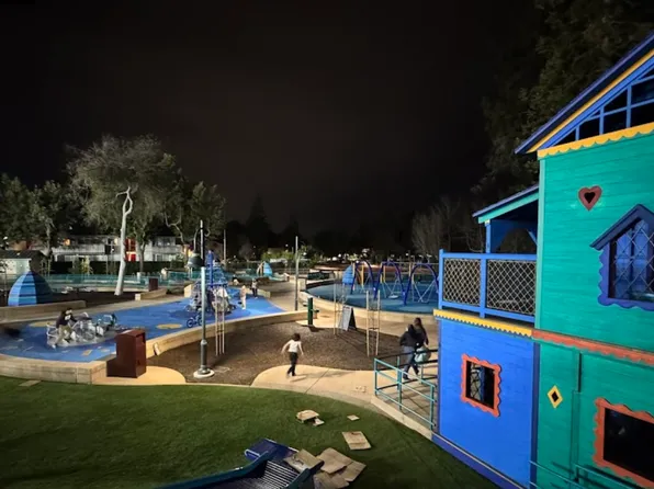 255 S Rengstorff Ave APT 113, Mountain View, CA 94040