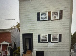 1124 Rivington St APT 4, Roselle, NJ 07203