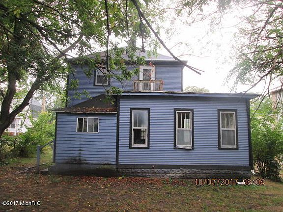 4th image of 463 Umatilla St SE