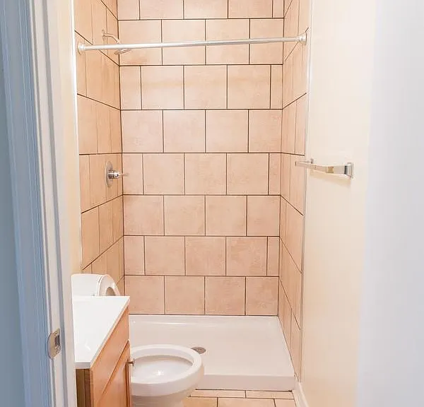 1120 Randolph St — Photo 8