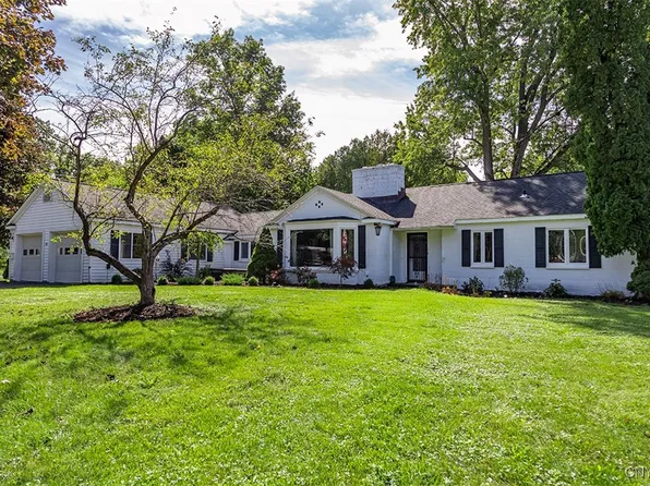 101 Concord Pl, Fayetteville, NY 13066
