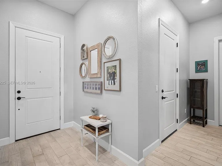 9734 SW Meridian Way — Photo 6
