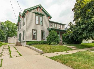 1219 11th St, Monroe, WI 53566