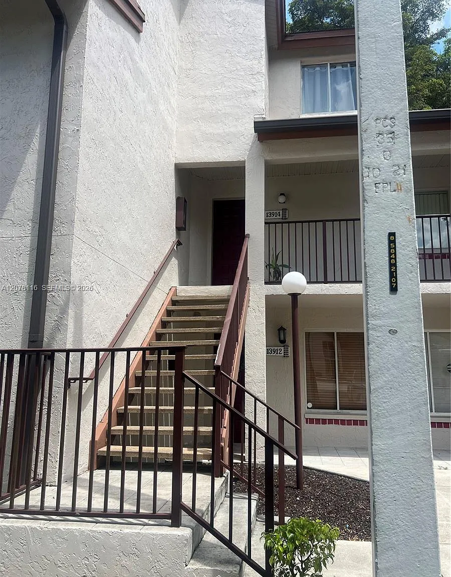 Parc Vista Condo — Photo 2