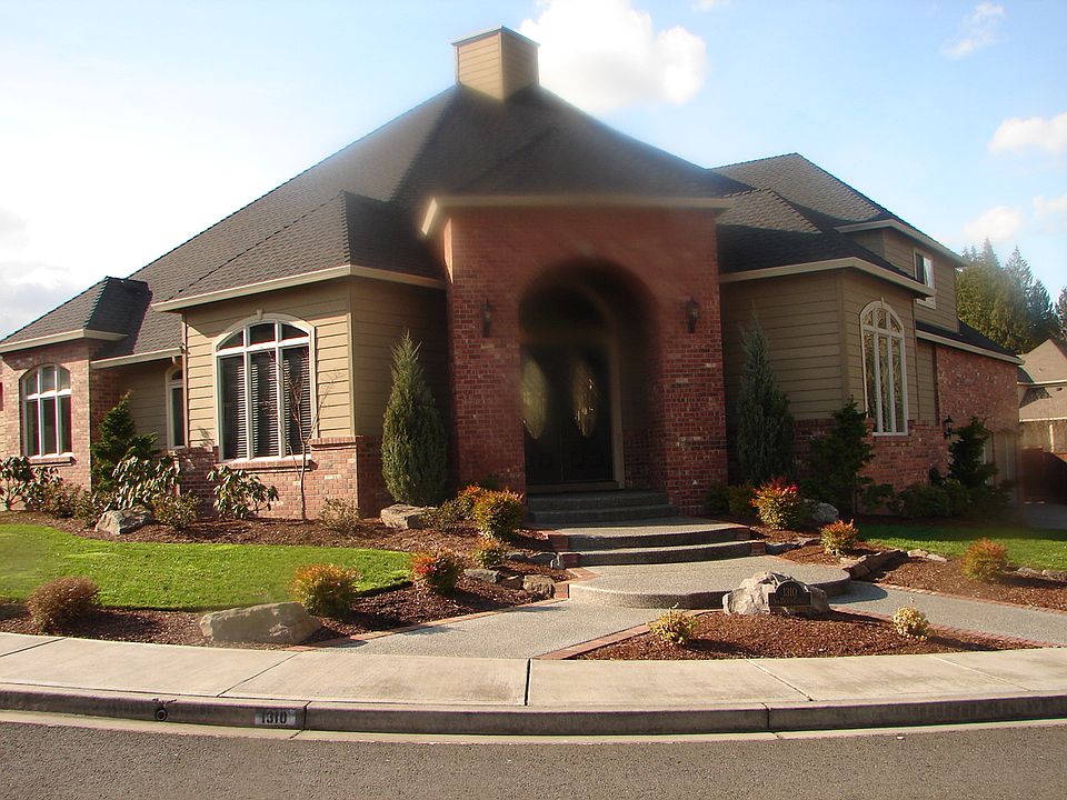 1st image of 1310 NW 150th Cir