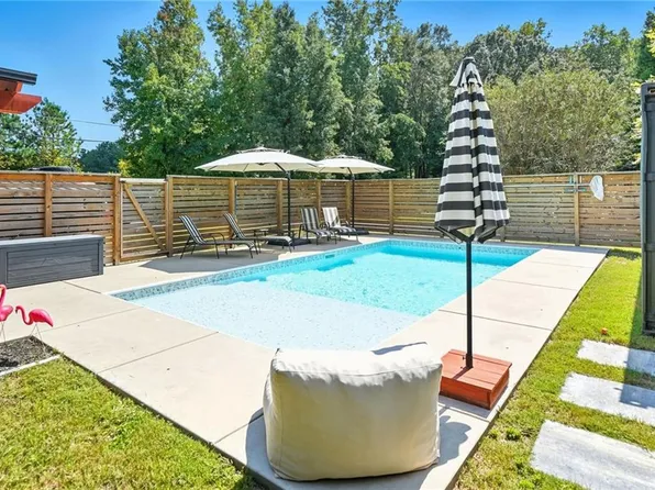 1104 Palm St, Canton, GA 30115