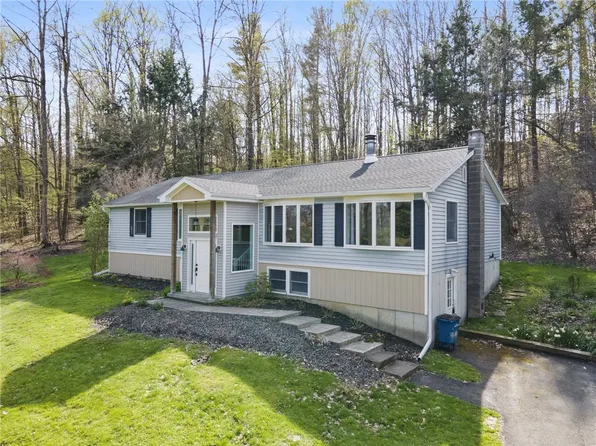1657 Merihew Rd, Marathon, NY 13803