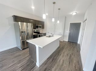 1601 N Windsor Ave #308, Cottage Grove, WI 53527